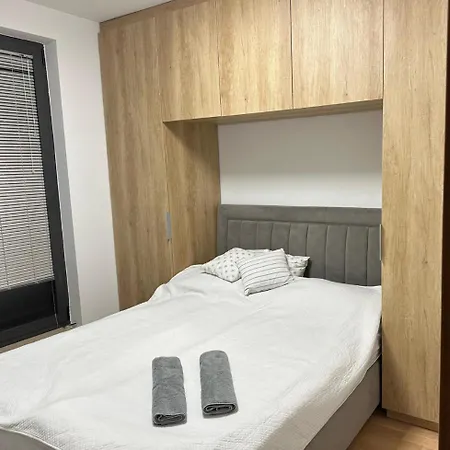 Apartment Luxury 3 Bedroom With Balcony & View Greenresidence *